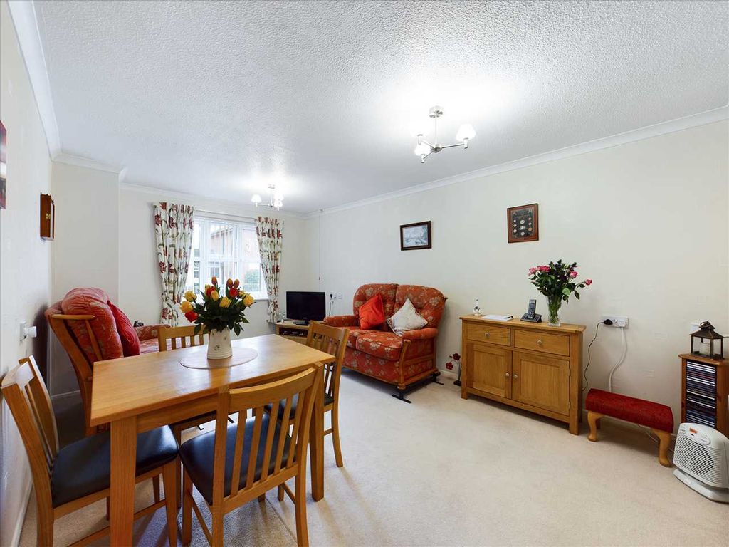 Property photo 3 of 7