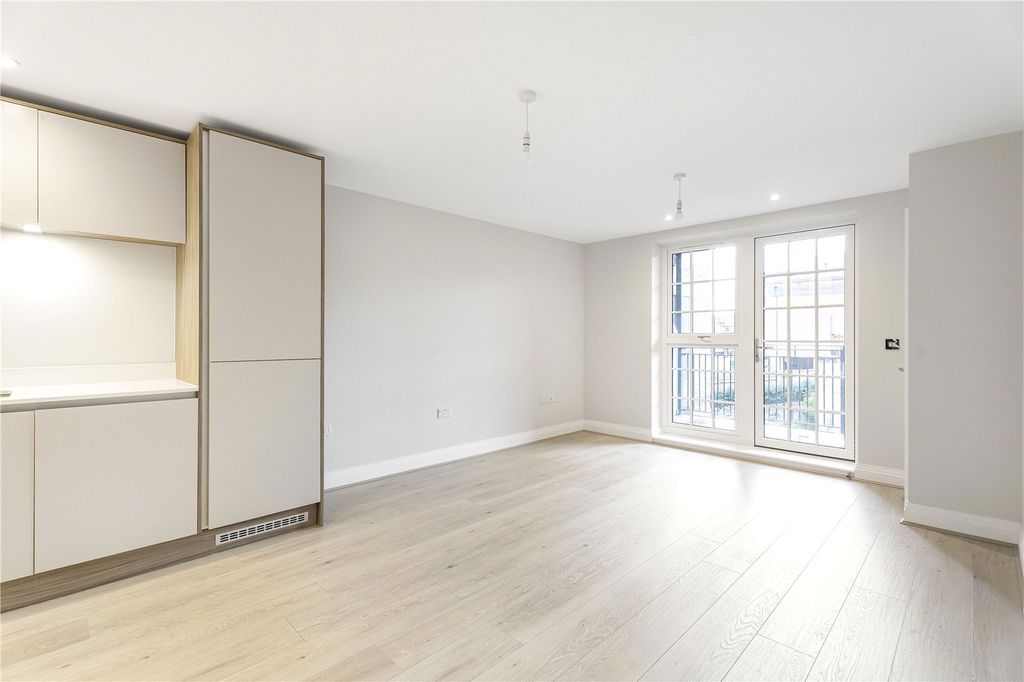 Property photo 2 of 6 Picture No. 09