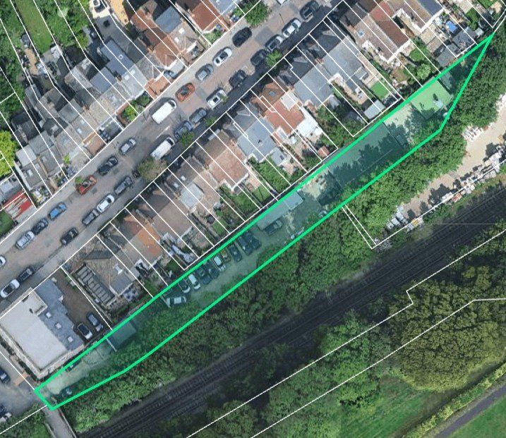 Property photo 1 of 4 Picture No. 05