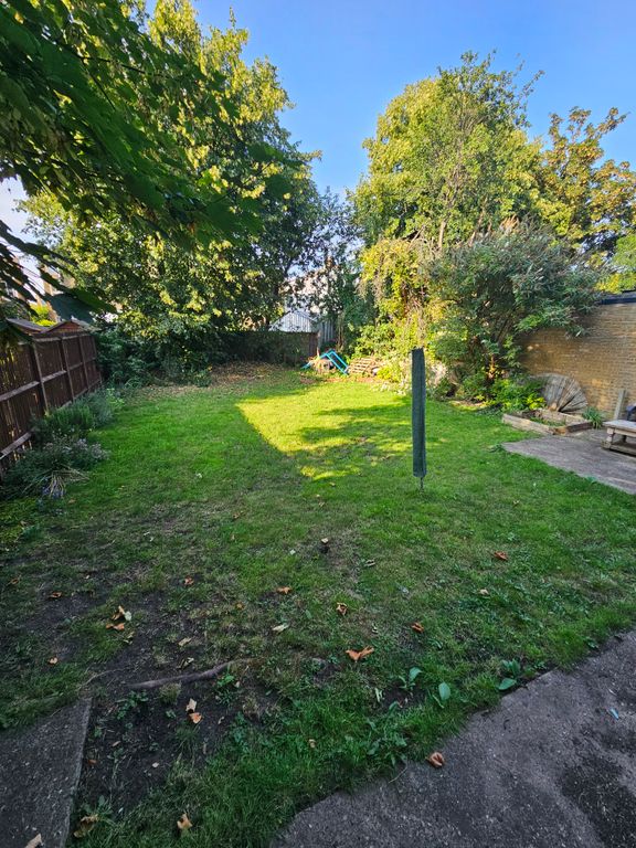 Property photo 3 of 11