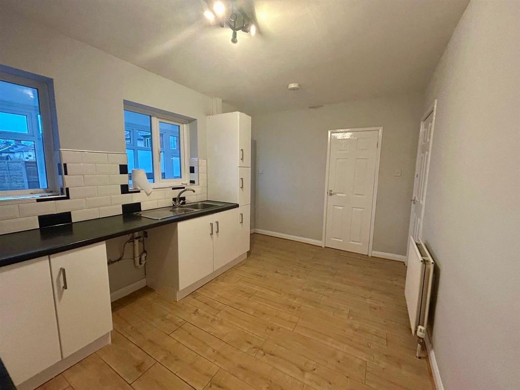 Property photo 2 of 9 Img-20251104-Wa0007.Jpg