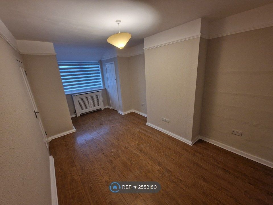 Property photo 2 of 9 Living Room