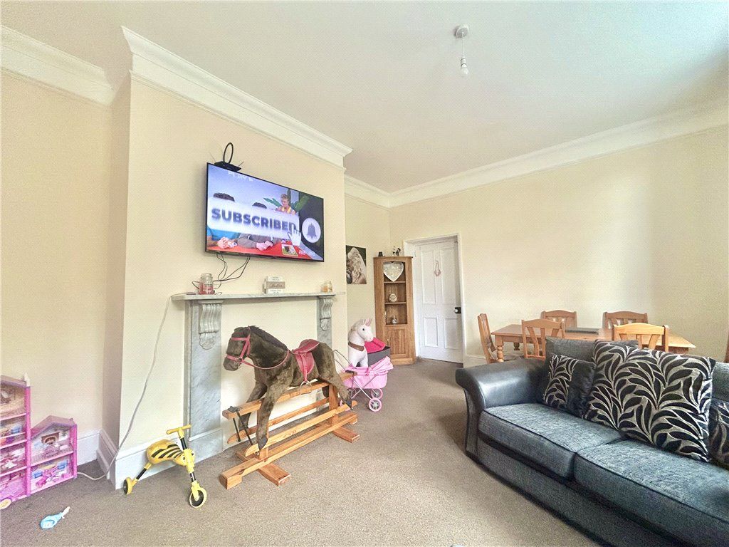 Property photo 2 of 16 Dining Room