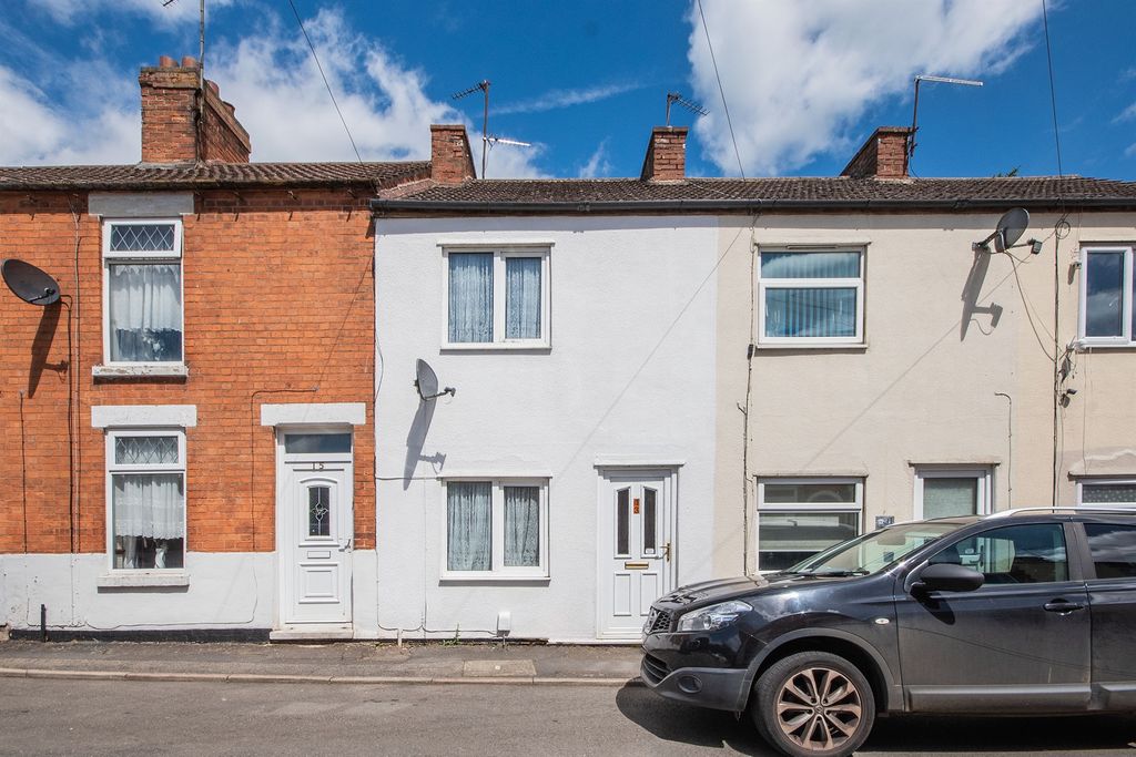 Property photo 1 of 6