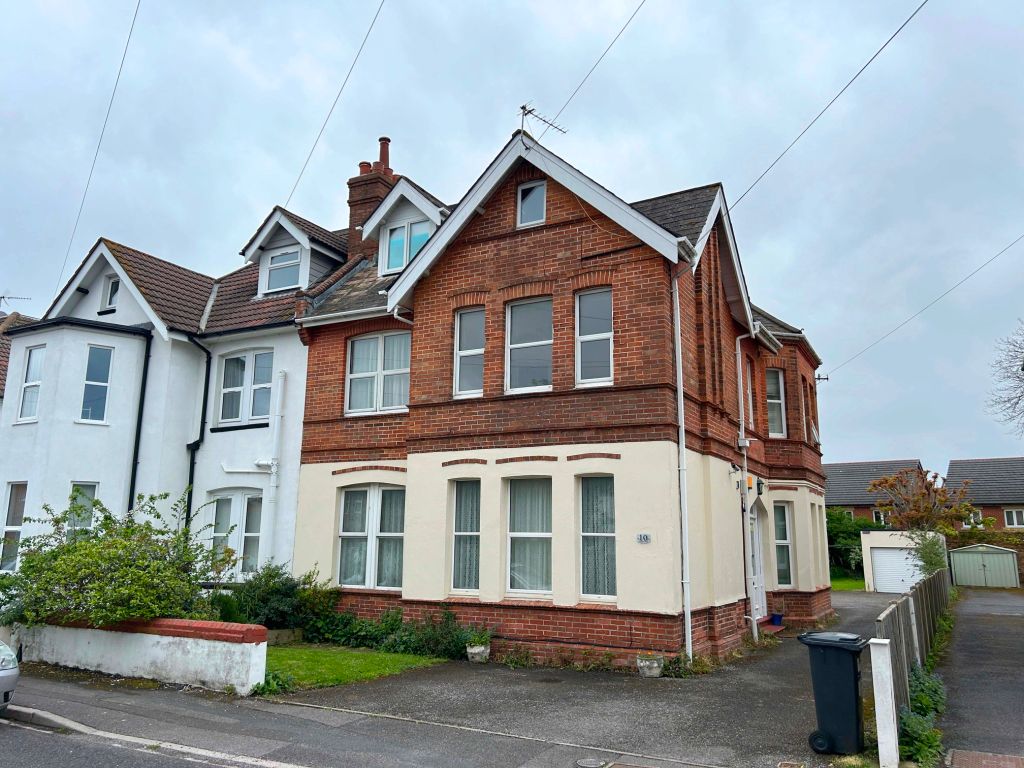 Property photo 1 of 6