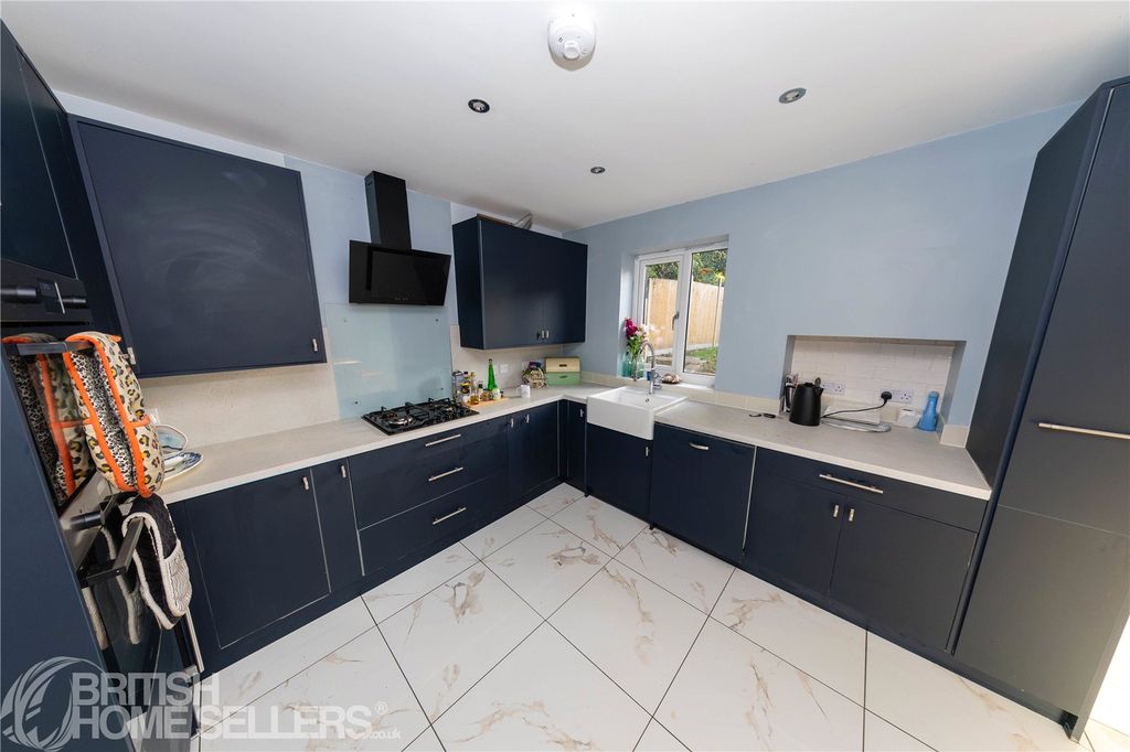Property photo 2 of 31 Picture No. 38