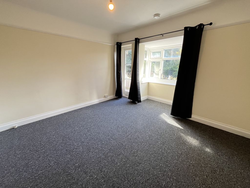 Property photo 3 of 9 Img_8057
