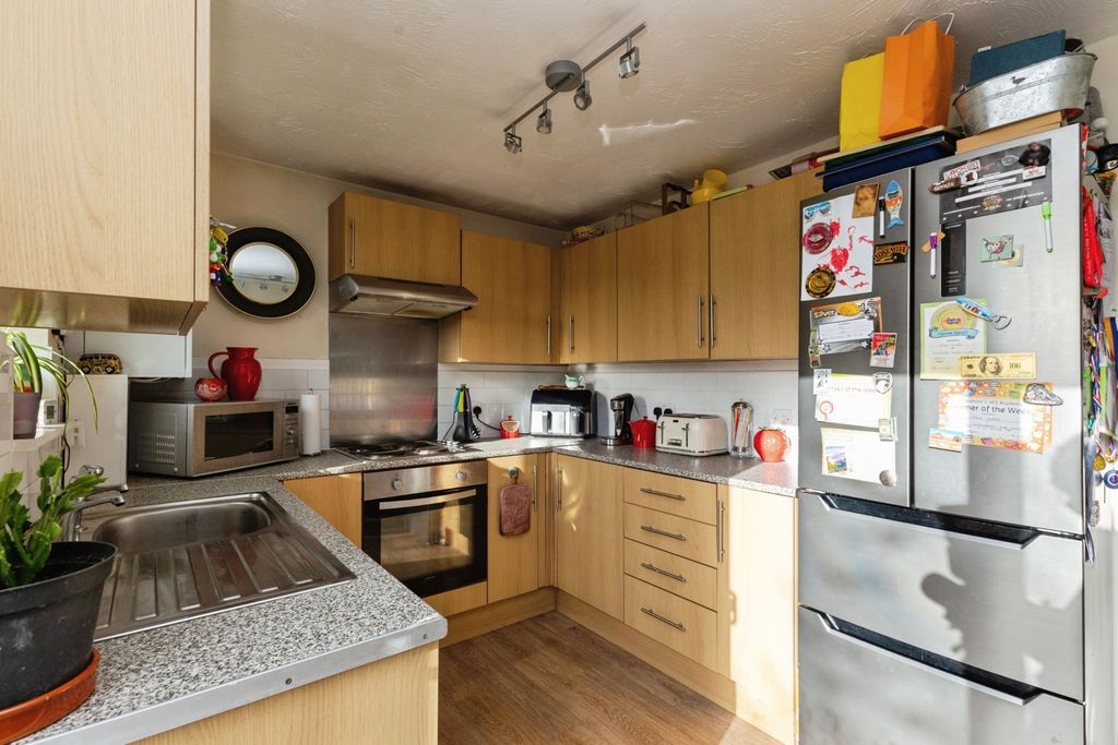 Property photo 3 of 15 Pbox-Img.Jpg