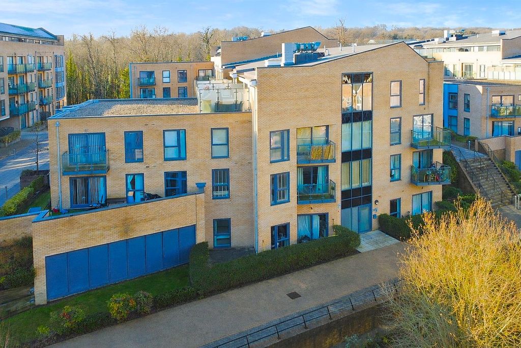 Property photo 1 of 13 Chatgpt Image Feb 11, 2026, 04_05_14 Pm.Png