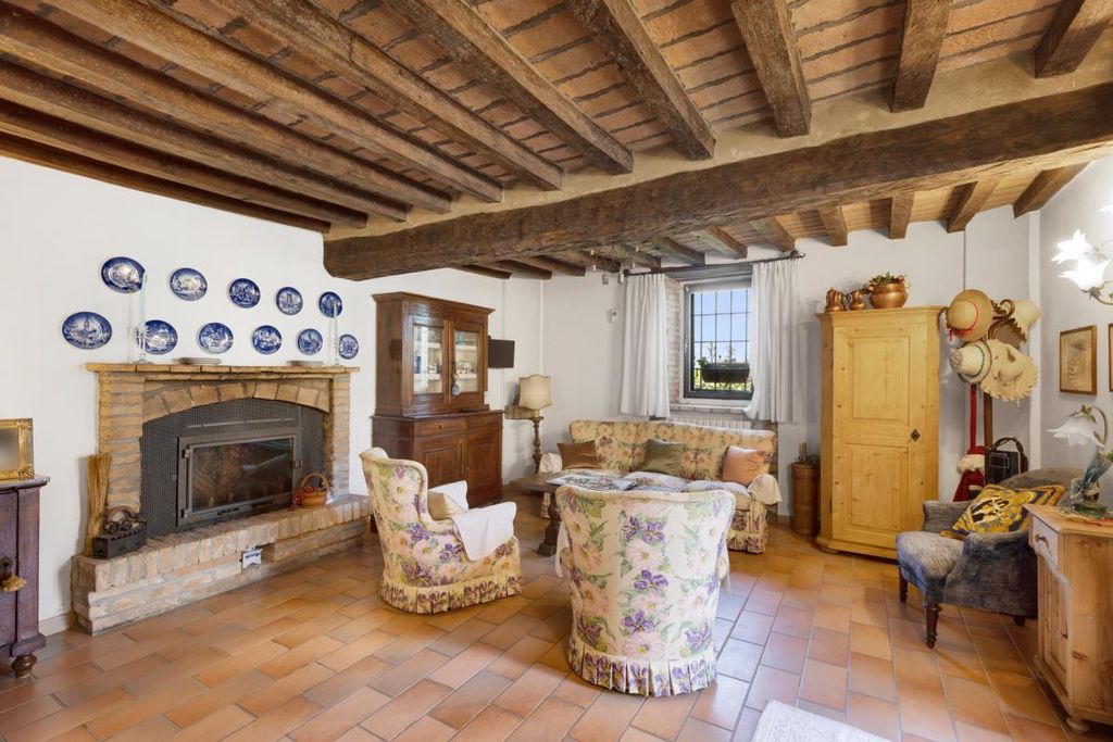 Property photo 1 of 34