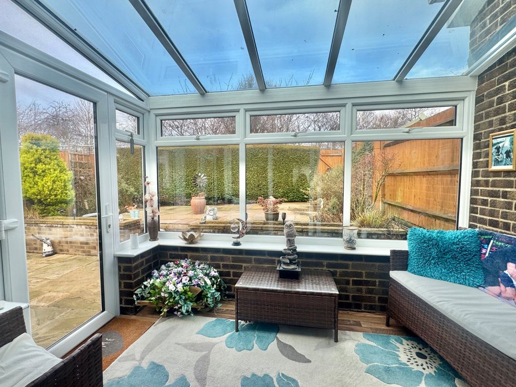 Property photo 3 of 15 Conservatory