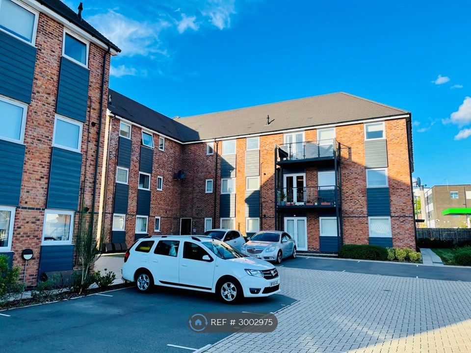 Property photo 2 of 14 Main Building