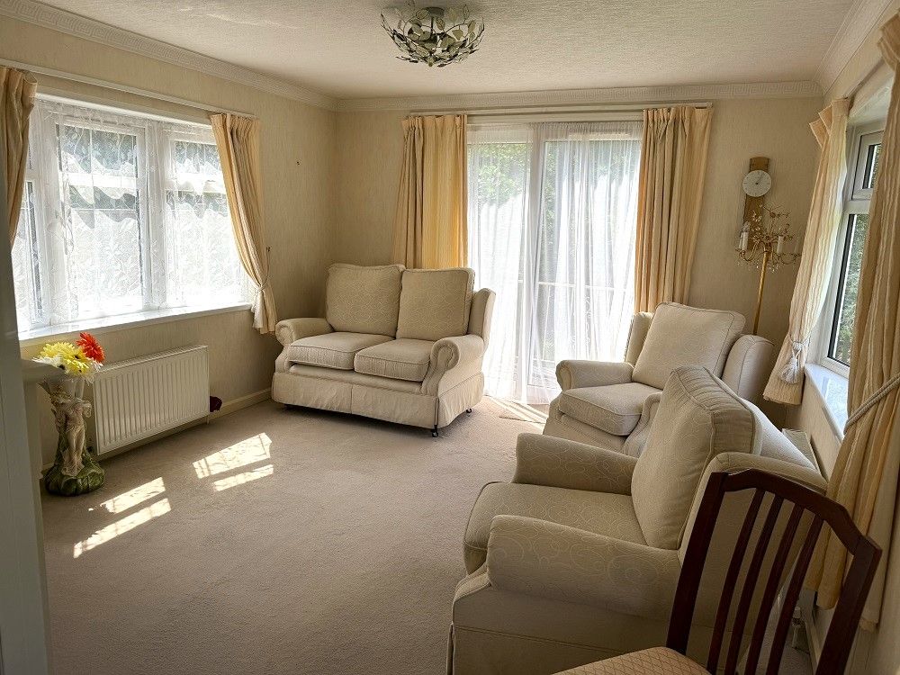 Property photo 2 of 6