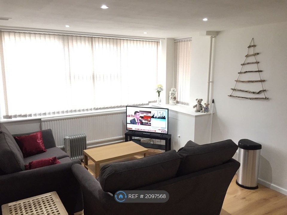 Property photo 3 of 7