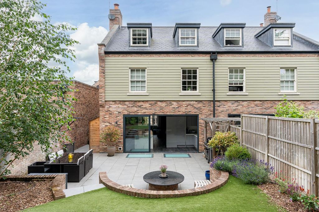 Property photo 2 of 43 External-S-7.Jpg