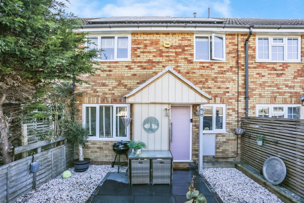 Property photo 1 of 11