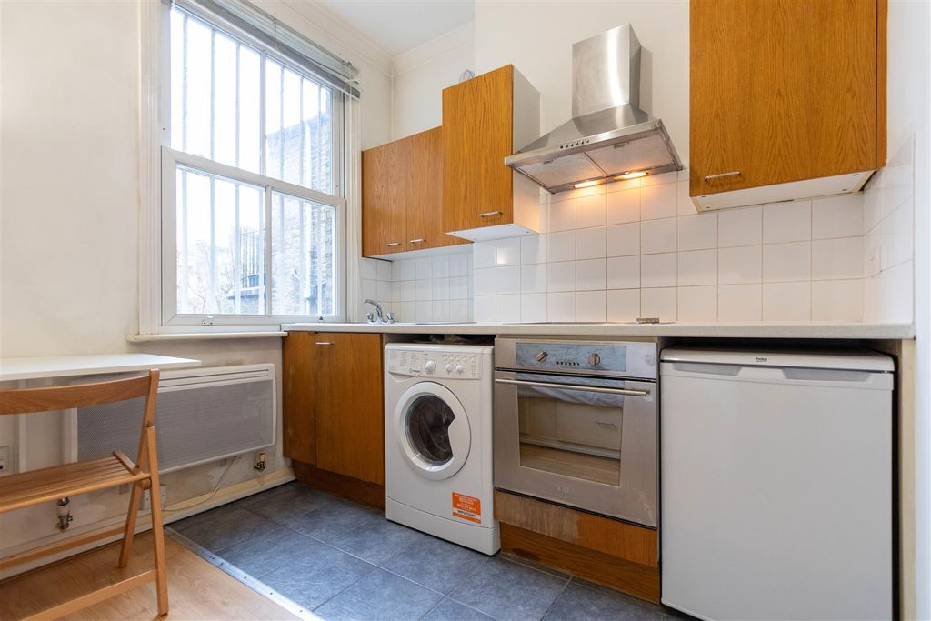 Property photo 2 of 5 Kitchen Area.Jpg