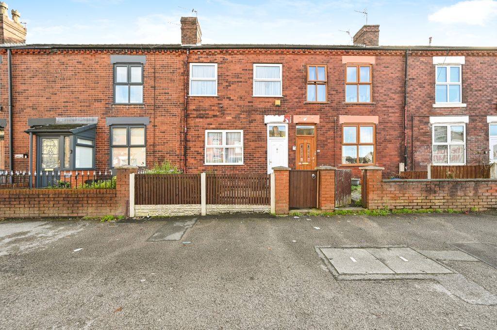 Property photo 1 of 15