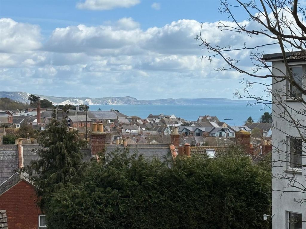 Property photo 2 of 15 View Sunny.Jpg