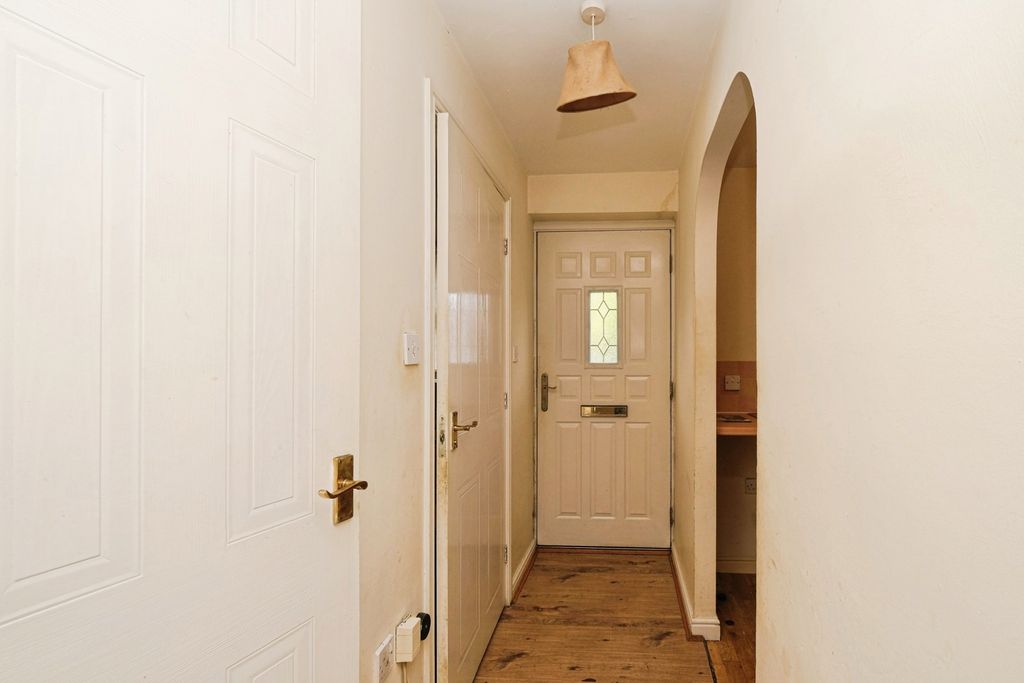 Property photo 2 of 17 Pbox-Img.Jpg