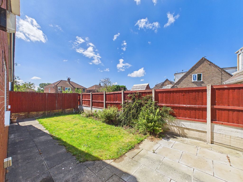 Property photo 2 of 19