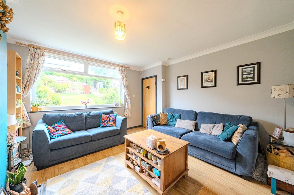 Property photo 2 of 14 Picture No. 06