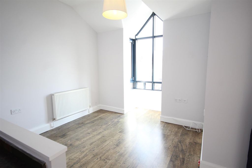 Property photo 3 of 15 Img_0582.Jpg