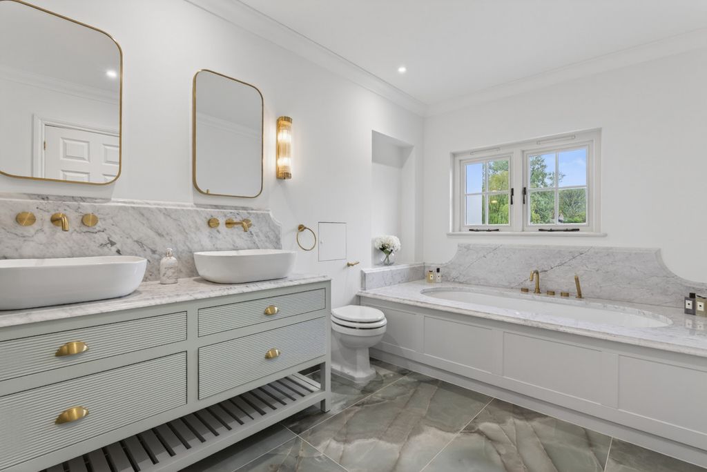 Additional image 17 of 7 bed country house for saleBlytheswood, Graffham, Petworth GU28