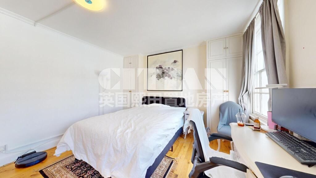 Property photo 2 of 31
