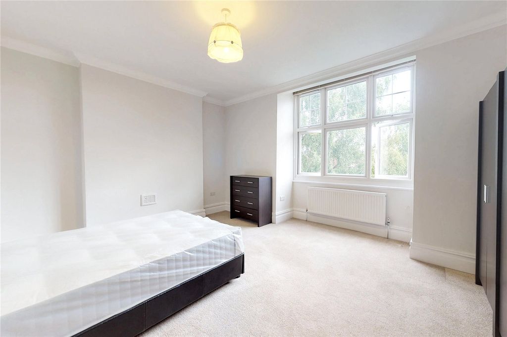 Property photo 3 of 16 Picture No. 27