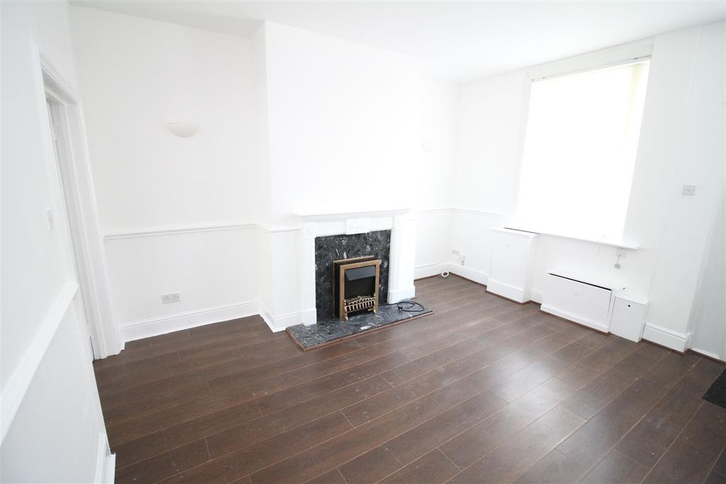 Property photo 2 of 11 Img_6507[1].Jpg