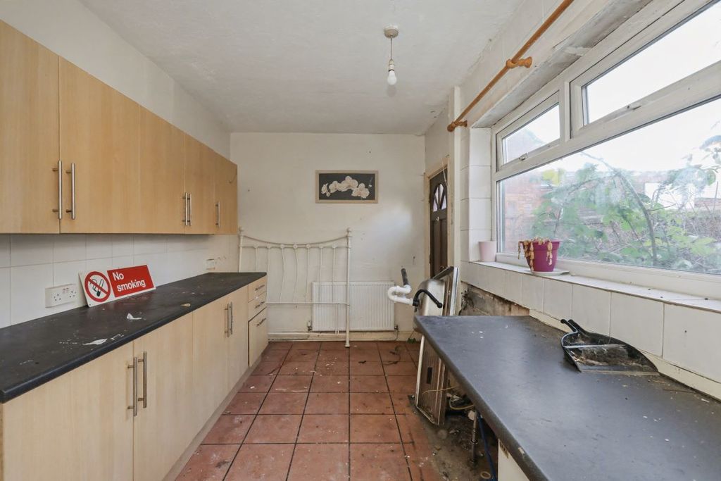 Property photo 2 of 10 Image 2