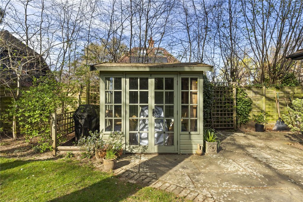 Additional image 24 of 6 bed detached house for saleThe Paddock, Godalming, Surrey GU7
