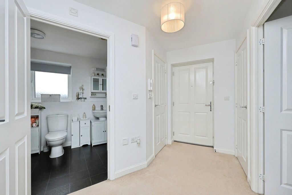 Property photo 2 of 10 Picture No. 04