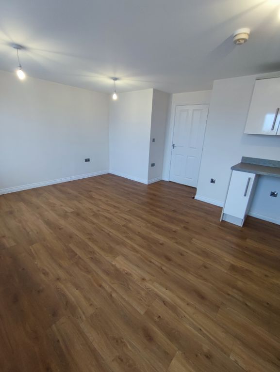 Property photo 3 of 7 Image