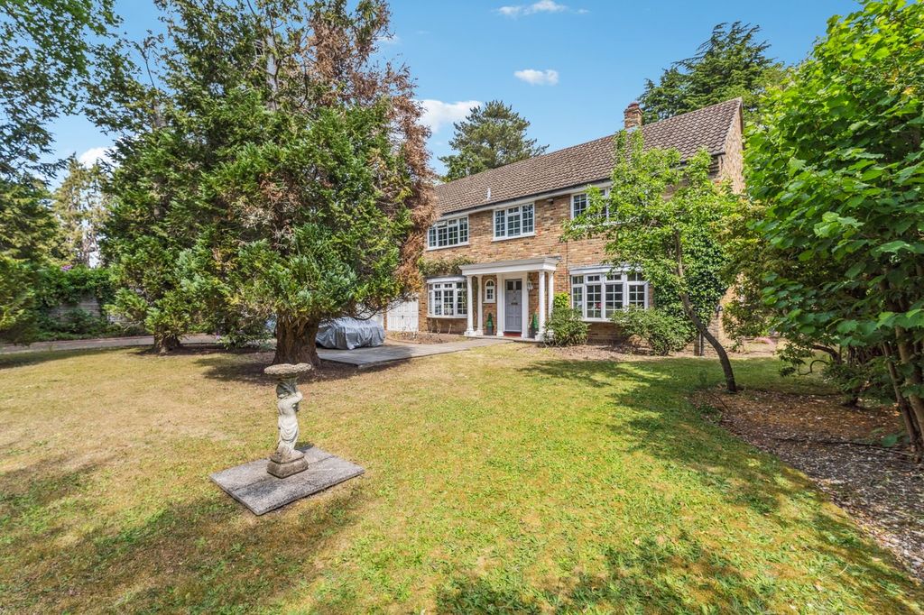 Property photo 2 of 18