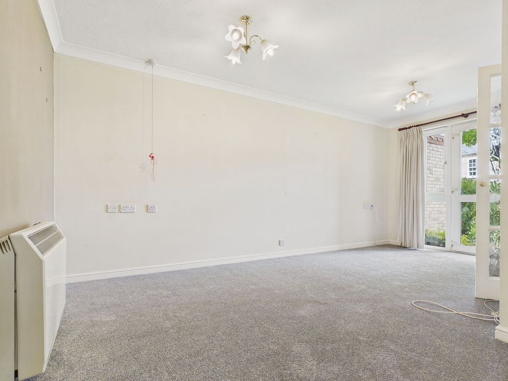 Property photo 3 of 8