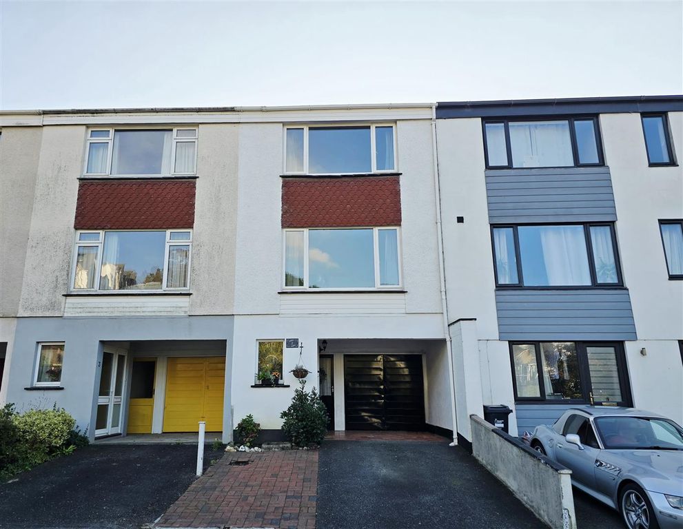 Property photo 1 of 15 20251014_160337.Jpg