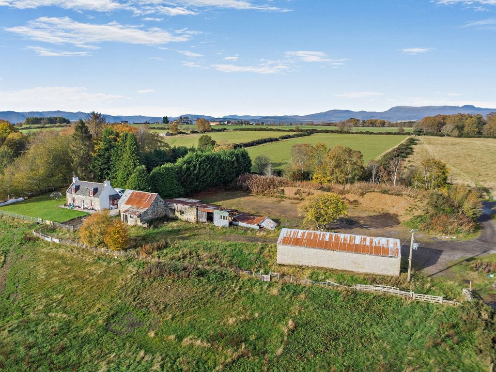 Property photo 3 of 11 Picture No. 11