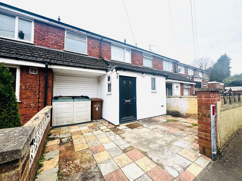 Property photo 1 of 16 Image