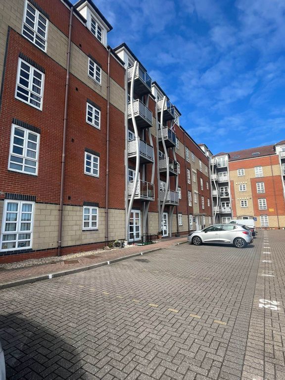 Property photo 1 of 9 Image