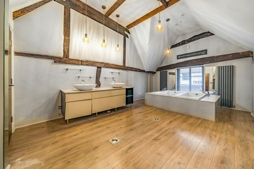 Property photo 3 of 13 1244588 12.Jpg