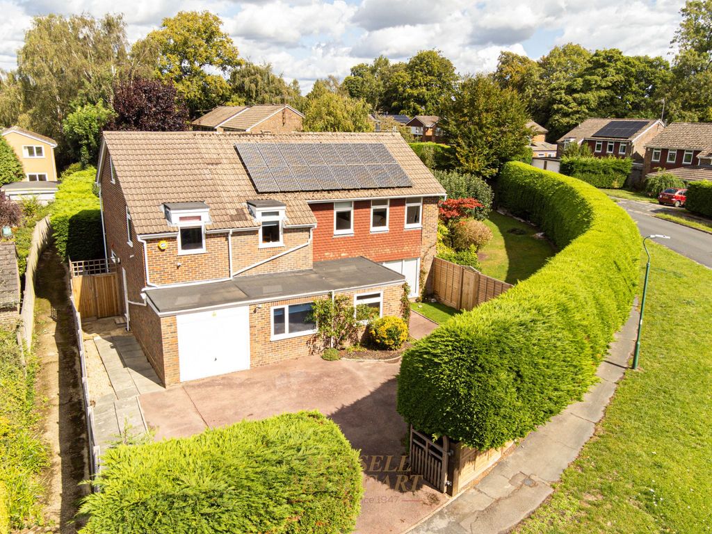 Property photo 1 of 34