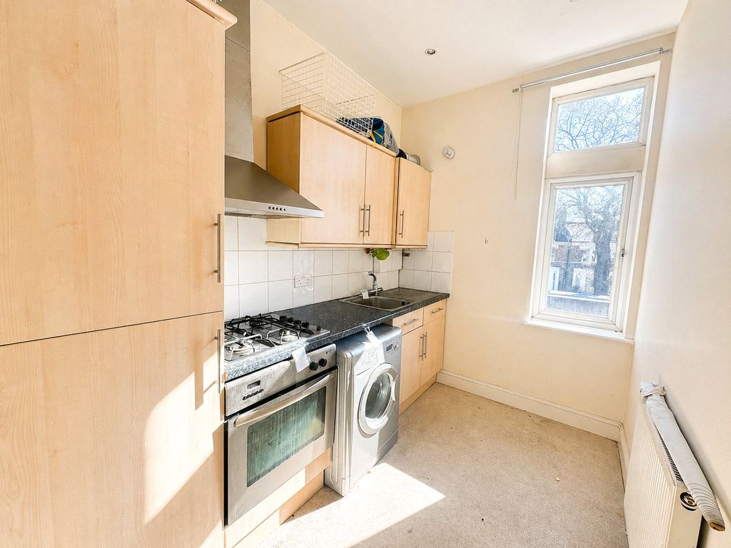 Property photo 2 of 8 Picture 2