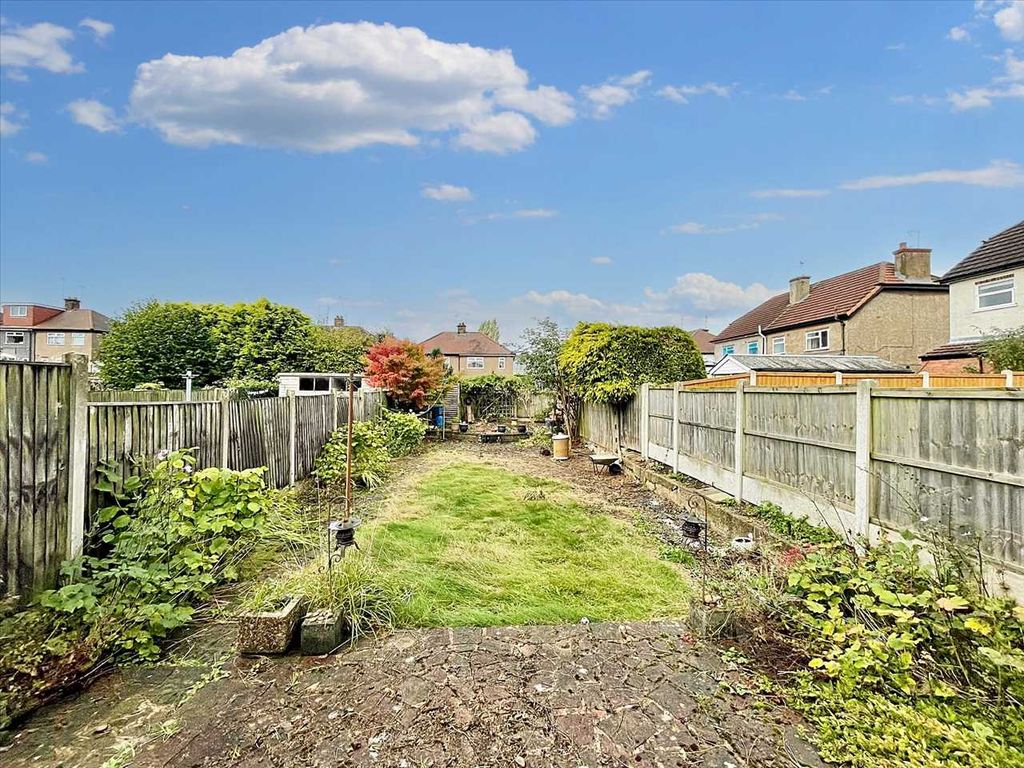 Property photo 3 of 22