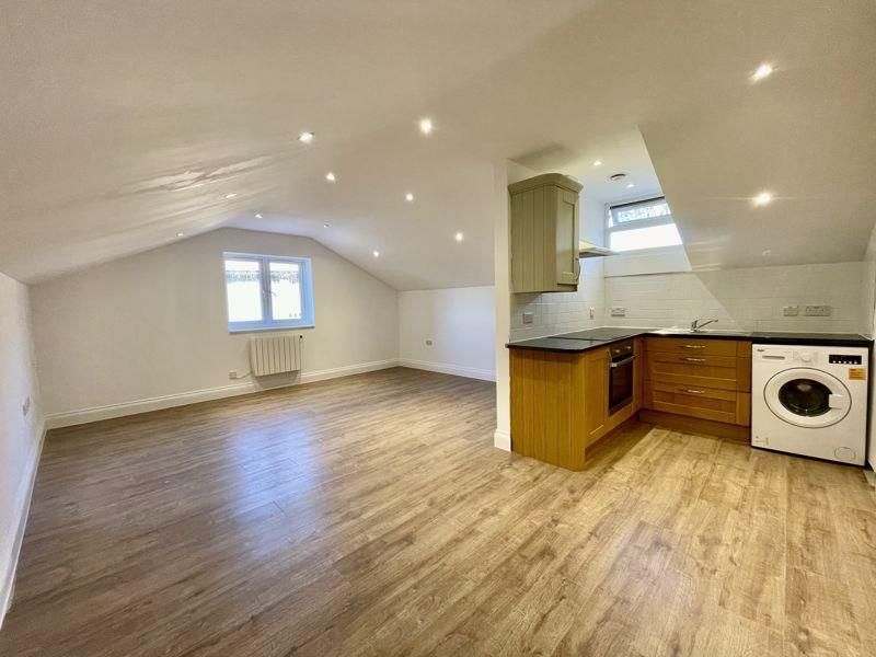Property photo 2 of 3 Aa08F1c4-3Ba4-4Fbd-Bc49-7c6Cdfbb26Ca.Jpg