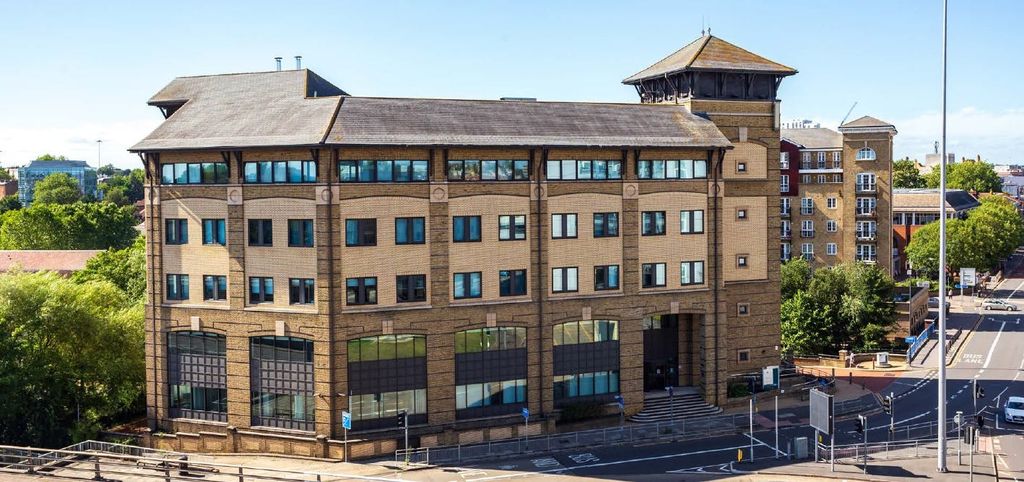 Property photo 1 of 10 Heroshot.Jpg