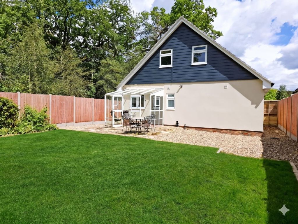 Property photo 2 of 34
