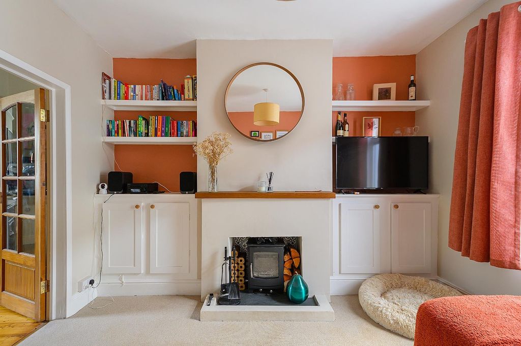 Property photo 1 of 27 2F3Psv - Living Room A.Jpg