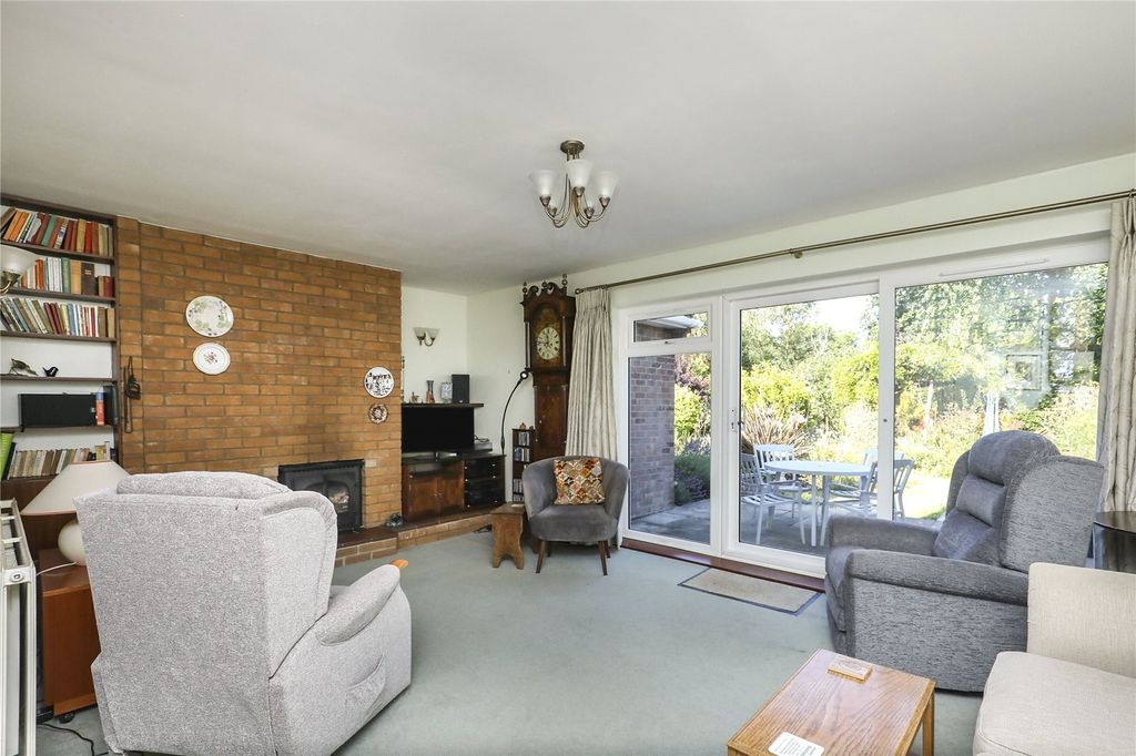 Property photo 3 of 25 Picture No. 23